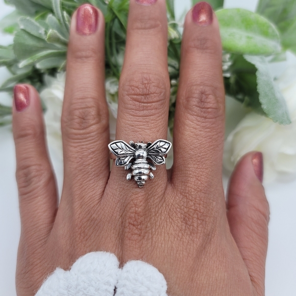 ❤️ BUMBLE BEE STERLING SILVER RING - Picture 7 of 11